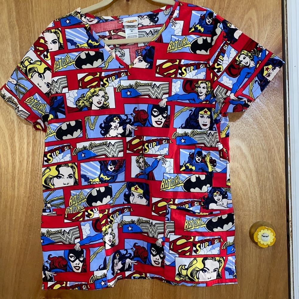 Justice League Super Hero Scrub Top Size Medium